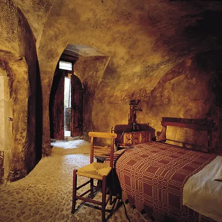 Hotel Sextantio Diffuso