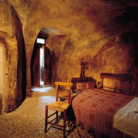 Otel Sextantio Diffuso