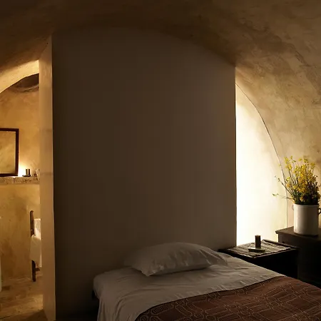 Sextantio Diffuso Otel 4*