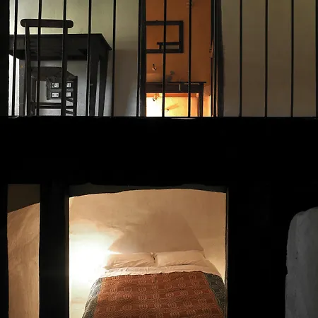 Sextantio Diffuso Szálloda 4*