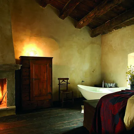 Sextantio Diffuso Szálloda