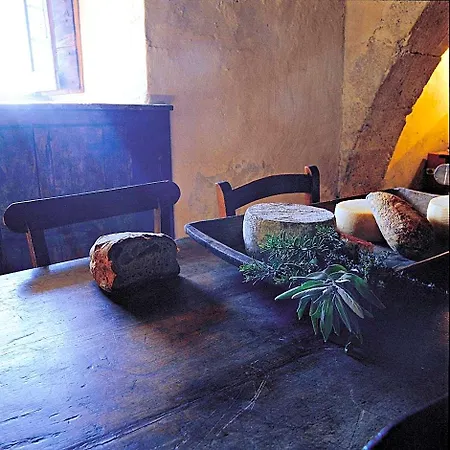 Sextantio Diffuso Hotel Santo Stefano Di Sessanio